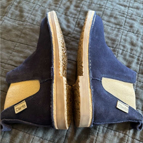 Cienta Navy suede boots NWOT Size 27 - Picture 4 of 5